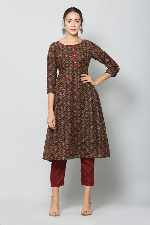Women Kurta and Pant Set
