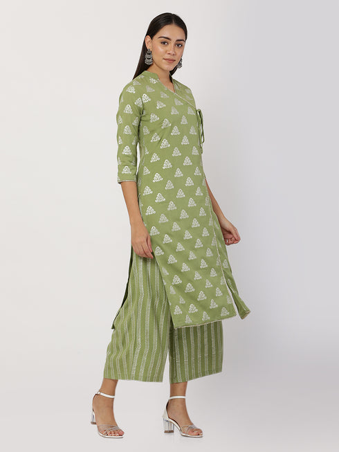 Green Rayon V-Neck Straight Printed Kurta Suit Set