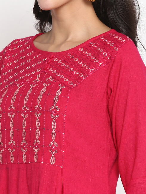 Women Embroidered Viscose Blend Straight Kurta (Rani)