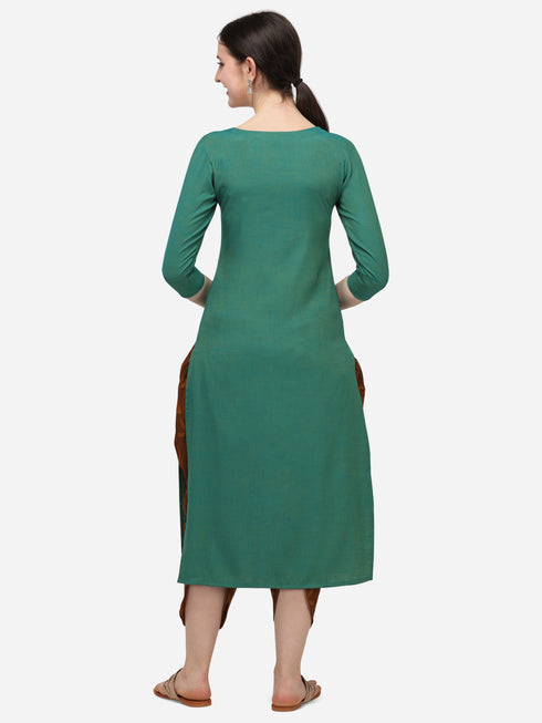 Vaaba Green Solid Straight Kurta