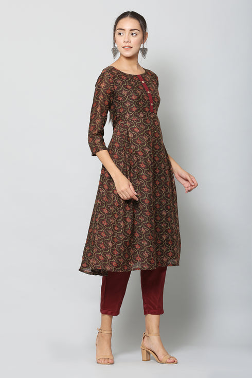 Women Kurta and Pant Set