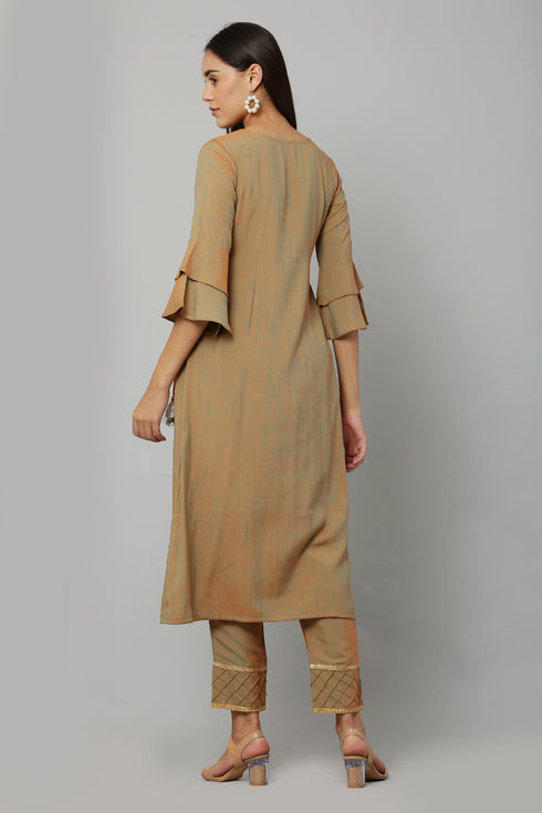 Green Self design Kurta and pant set