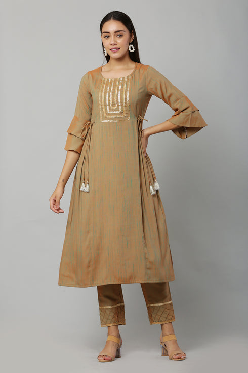 Green Self design Kurta and pant set