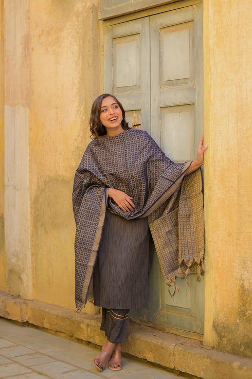 Solid Grey Straight Kurta Pant And Dupatta Set