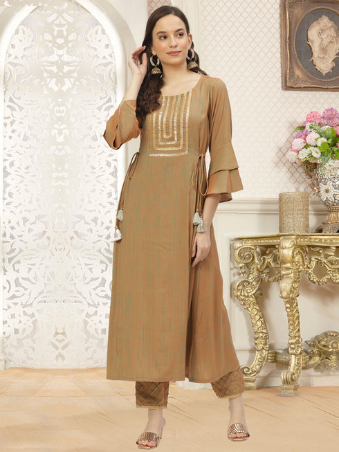 Green Self design Kurta and pant set