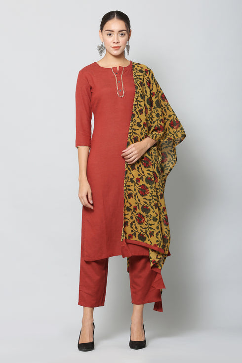Women Kurta and Dupatta Set Rayon (Maroon)