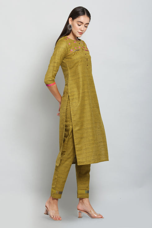 Women Kurta and Dupatta Set Cotton Blend (Green)