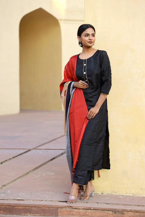 Women Black Gotta Patti Kurta with Palazzos & With Dupatta