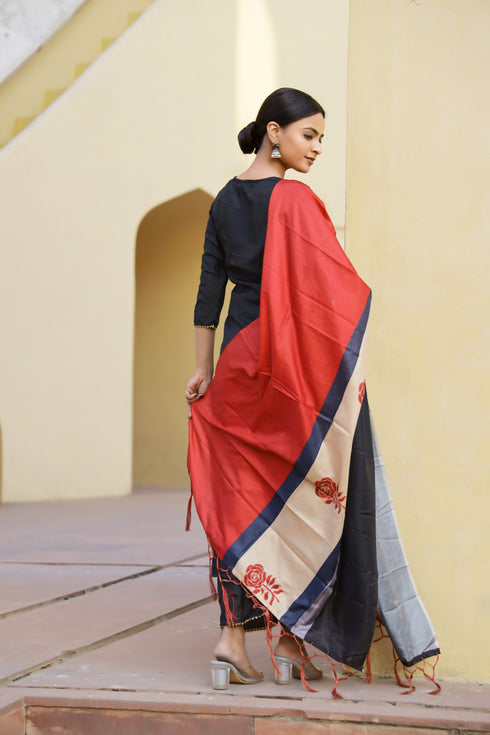 Women Black Gotta Patti Kurta with Palazzos & With Dupatta